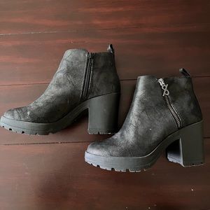Block heel booties